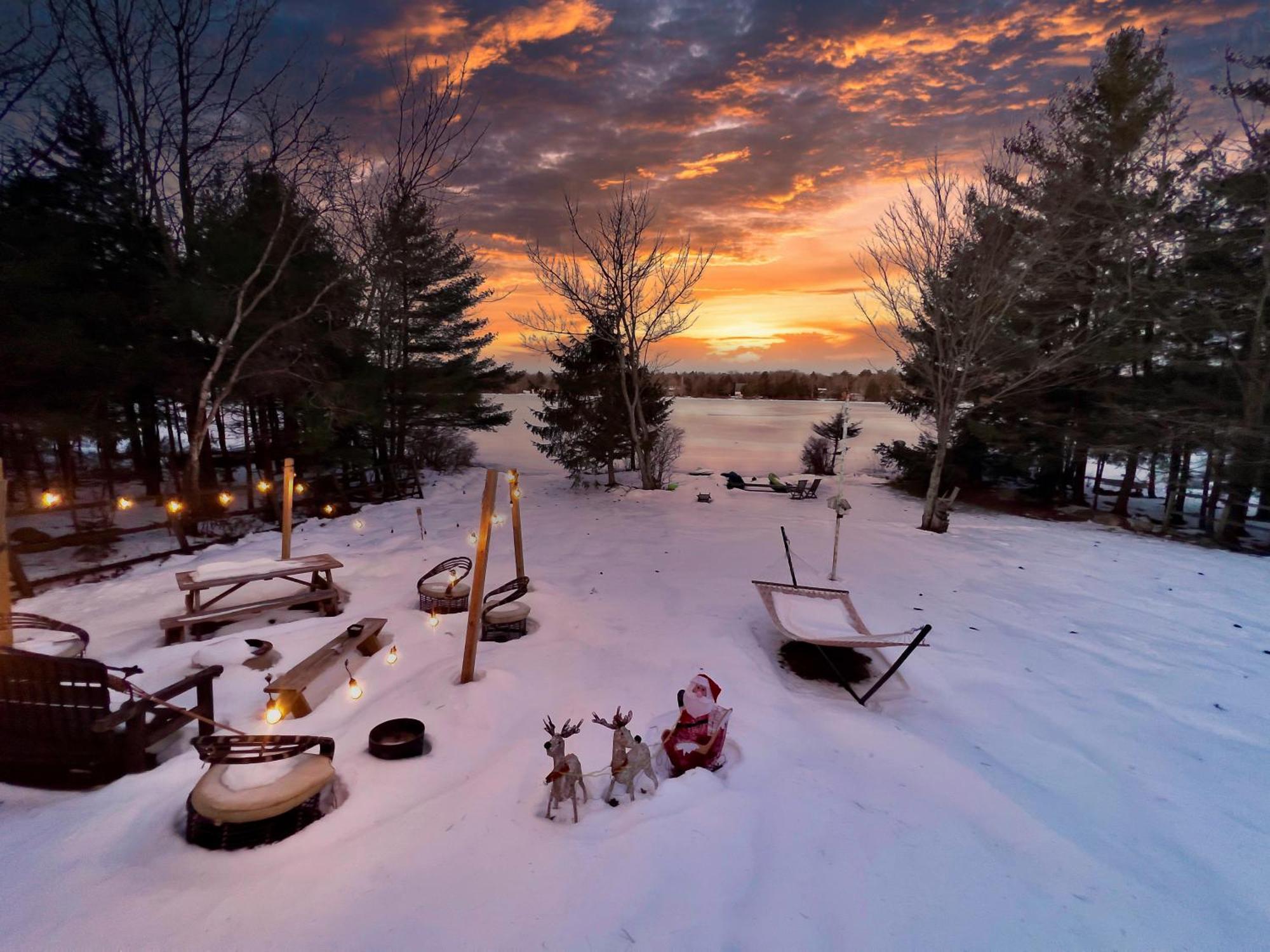 Zen Den - Pocono Lakefront With Hot Tub ! Pocono Summit Екстер'єр фото