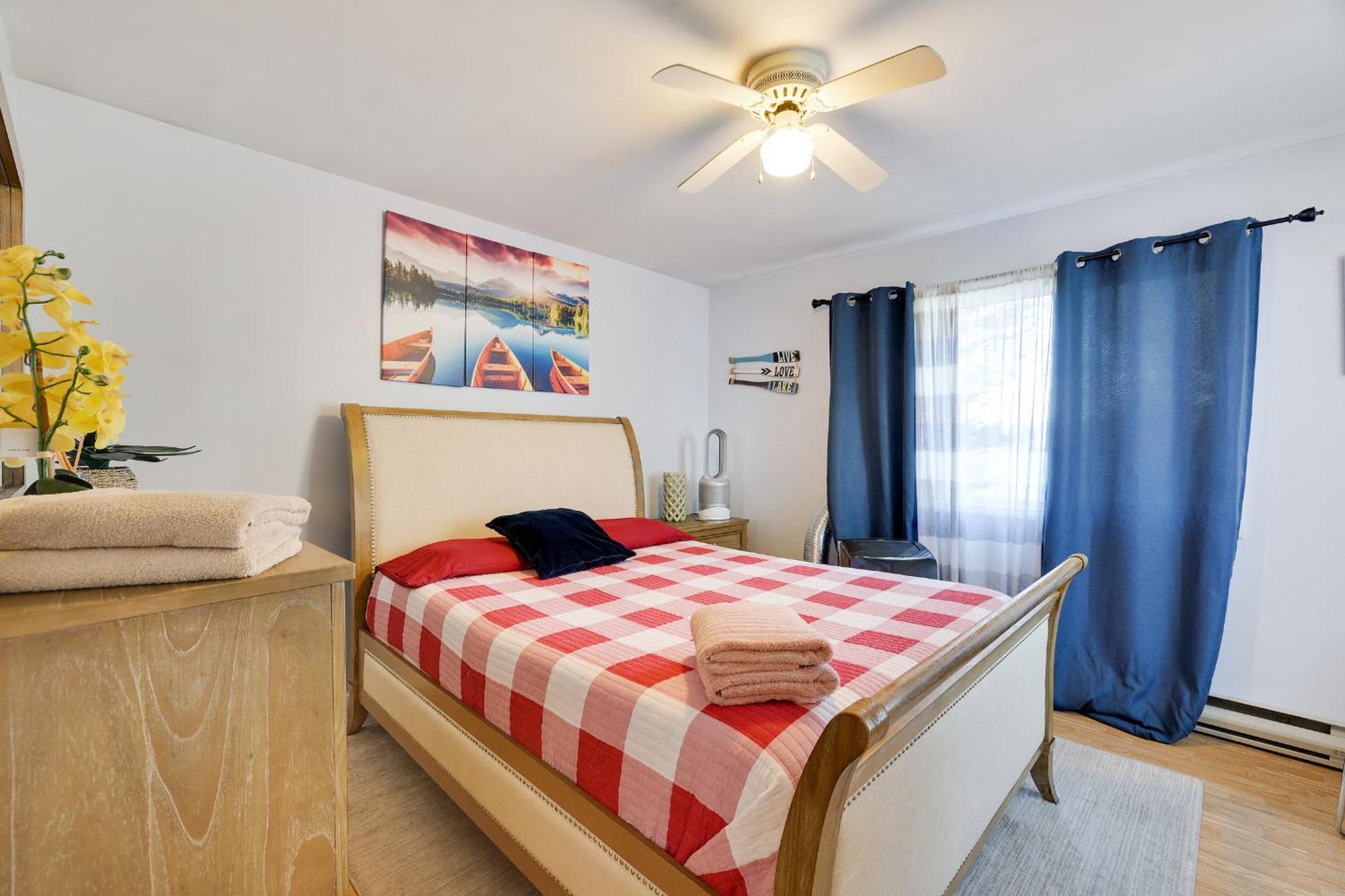 Zen Den - Pocono Lakefront With Hot Tub ! Pocono Summit Екстер'єр фото